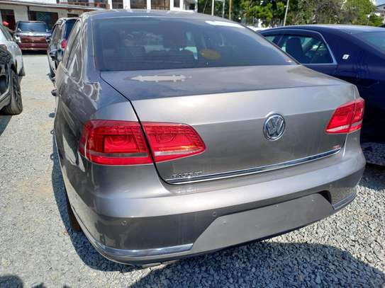 Volkswagen passat image 3