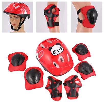 kids helmet image 3