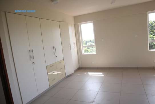 4 Bed Apartment in Nyali Area image 5