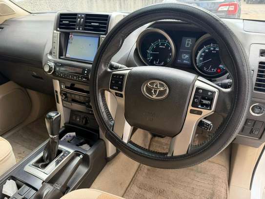 LANDCRUISER PRADO TX 2012 4000CC image 3