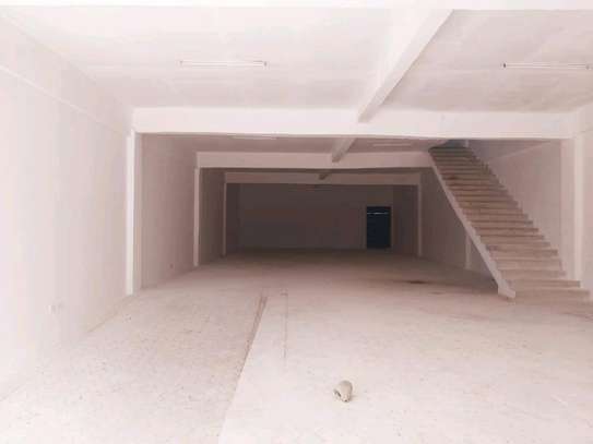 6000sqft warehouse for rent Eastern bypass Nairobi image 3