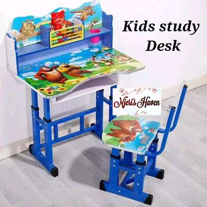 Kids study desk image 5