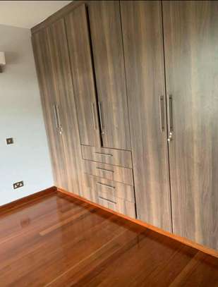 2 bedroom apartment for rent in Westlands Area image 2