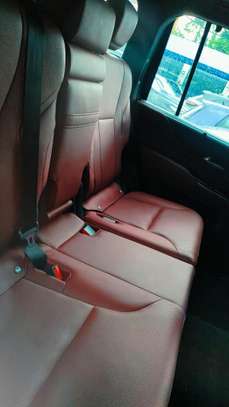 Lexus LX600 2022 black Automatic petrol image 3