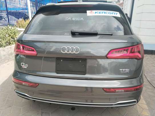 Audi Q5 S Line Quattro on sale image 2