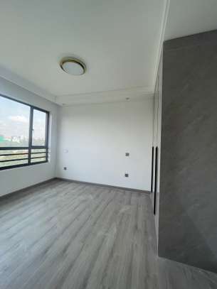3 Bed Apartment with En Suite at Riverside Drive image 9