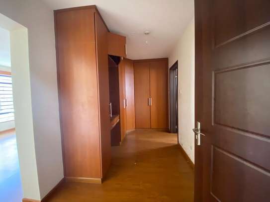 3 Bed Apartment with En Suite at Westlands image 8