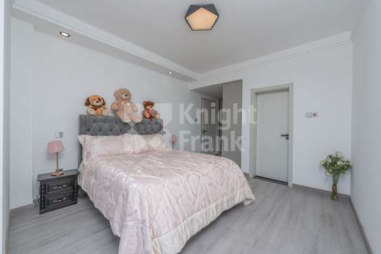 3 Bed Apartment with En Suite at Muringa Road image 8