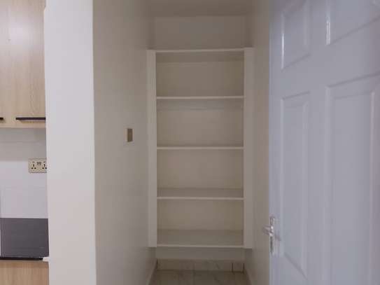 2 Bed Apartment with En Suite in Naivasha Road image 3