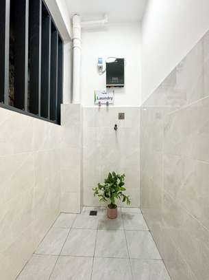 1 Bed Apartment with En Suite in Westlands Area image 3