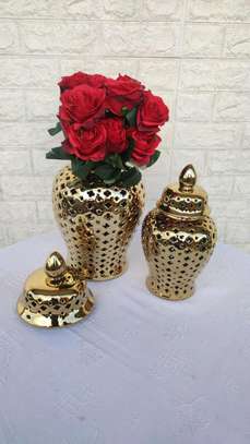 Luxurious ceramic Ginger Jar/Flower vase image 2