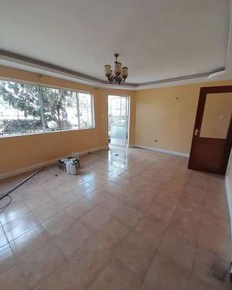 4 bedroom Maissonate to let in ngong road kilimani image 9