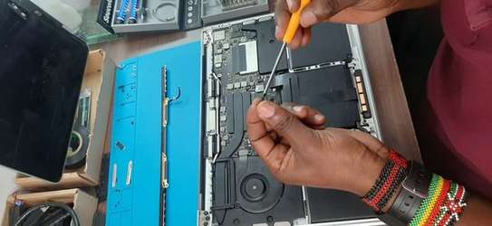Desktop and laptop computer repair image 5
