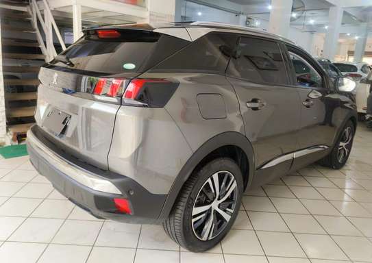 Peugeot 3008 2019 sunroof image 2