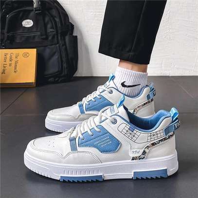Off white casual sneakers image 2
