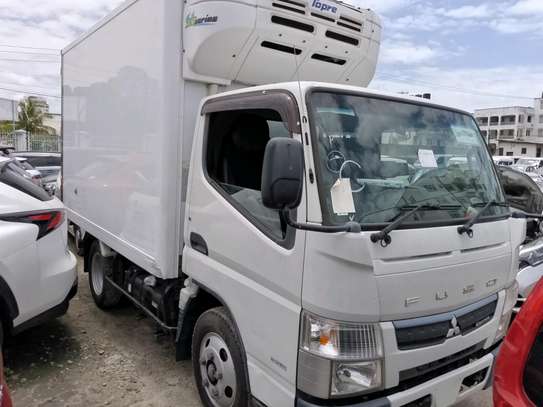 Mitsubishi canter Fuso freezer image 1