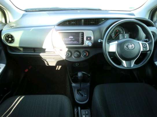 Toyota vitz new model( MKOPO/HIRE PURCHASE ACCEPTED) image 9