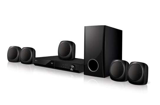 LG LHD 427 Home Theatre System 330W 5.1Ch DVD | image 1