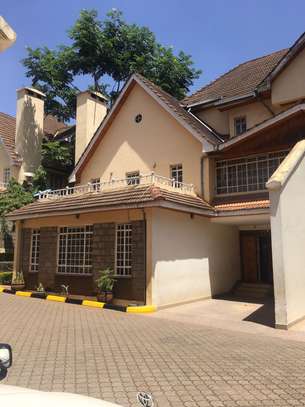 4 Bed Townhouse with Gym in Kileleshwa image 1