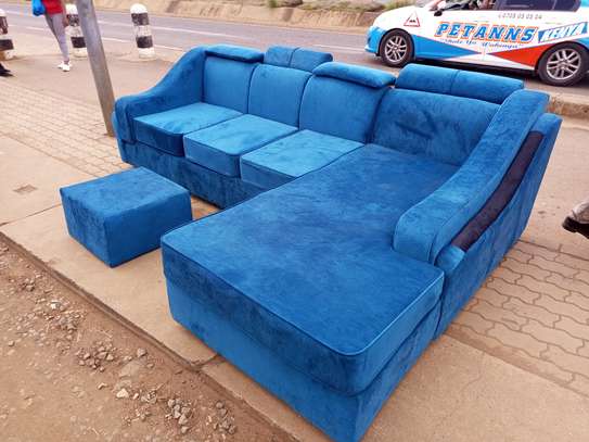 L shape 6seater sofa with a permanent back image 3