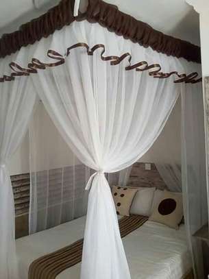 ELEGANT FOUR STAND MOSQUITO NETS image 4