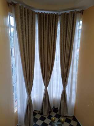 Quality curtains and sheers image 3
