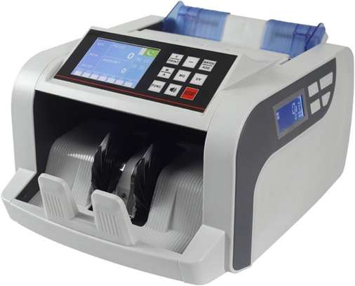Money Counting Machine Works with Multiple Currencies image 5