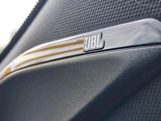 TOYOTA HARRIER HYBRID 2020 image 6