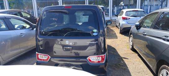 Suzuki Wagon R  Chocolate 2018 image 3