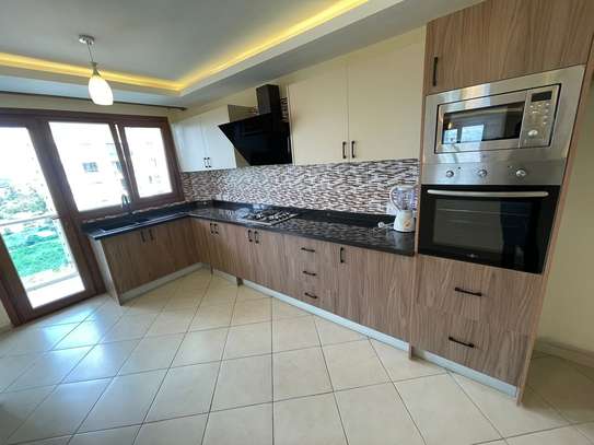 Furnished 3 Bed Apartment with En Suite in Kileleshwa image 3