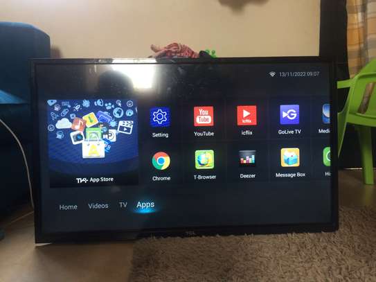 TCL  32'' SMART TV with 3D image 8