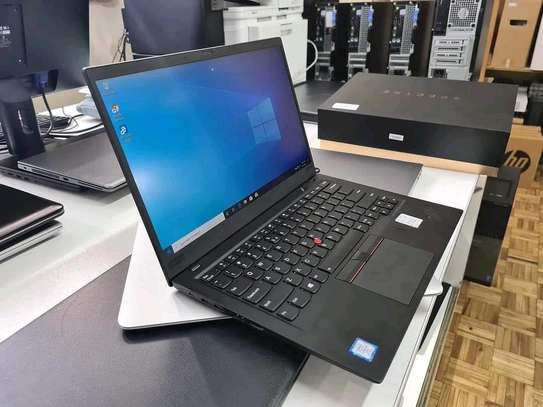 Lenovo ThinkPad x1 carbon image 1