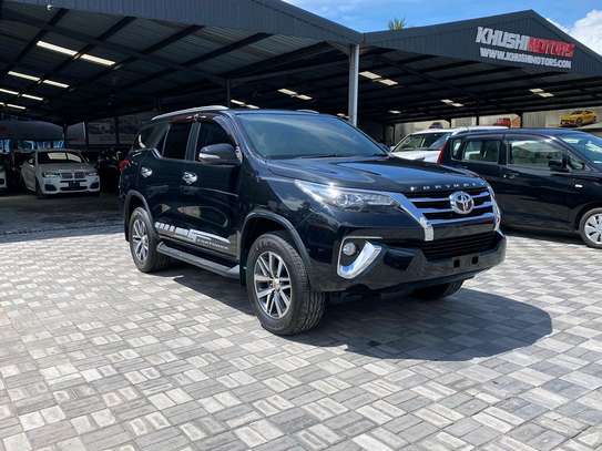 Toyota fortuner image 5