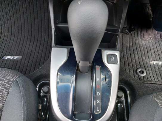 Honda fit non hybrid image 5
