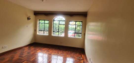 5 Bed Townhouse with En Suite at Kitisuru image 5