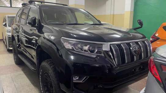 TOYOTA LANDCRUISER PRADO TX 2018 7 SEATER image 7