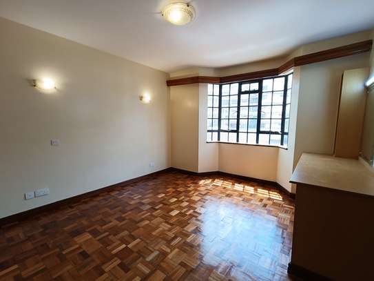 4 Bed Apartment with Borehole at Rhapta Rd image 11