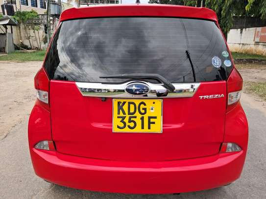 Subaru Trezia Red image 3