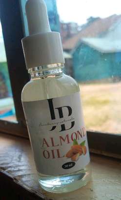 Sweet Almond Oil image 3
