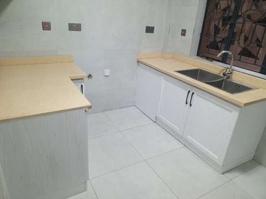 2 Bed Apartment with En Suite in Westlands Area image 11