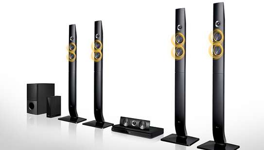 LG 1000W 5.1Ch DVD Home Theatre System image 1