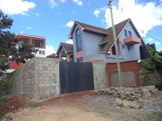 5 Bed Townhouse with En Suite at Kenyatta Road image 1