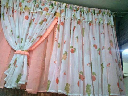 KITCHEN CURTAINS AND SHEERS image 2