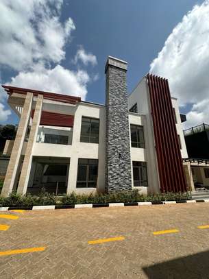 5 Bed House with En Suite at Convent Drive image 11