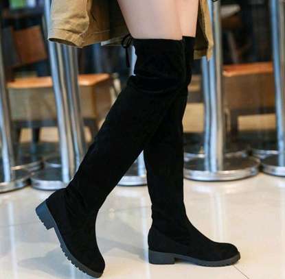Knee boots image 2