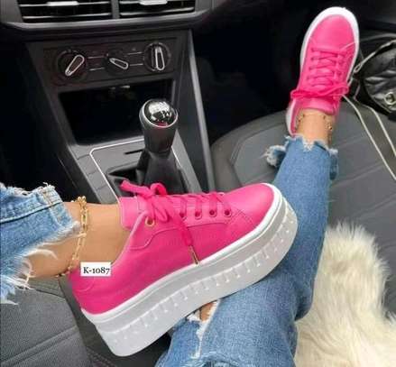 Quality Ladies Comfy Sneakers image 5