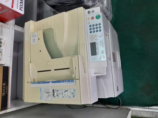 Superior photocopies machine mp 2000 image 2