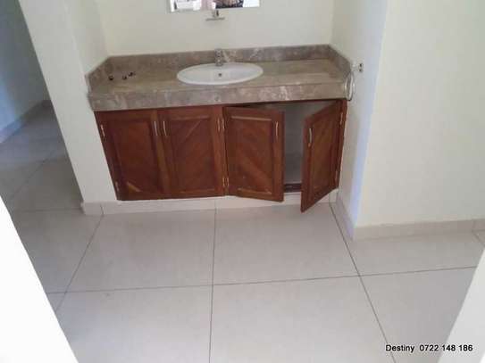 3 Bed Apartment  in Nyali Area image 3