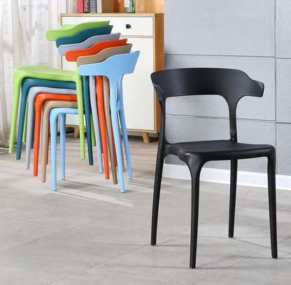 Office Chair :  Outdoor Garden Plastic Chair image 1