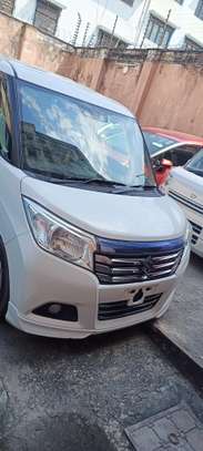 Suzuki Solio Hybrid white 2018 image 1